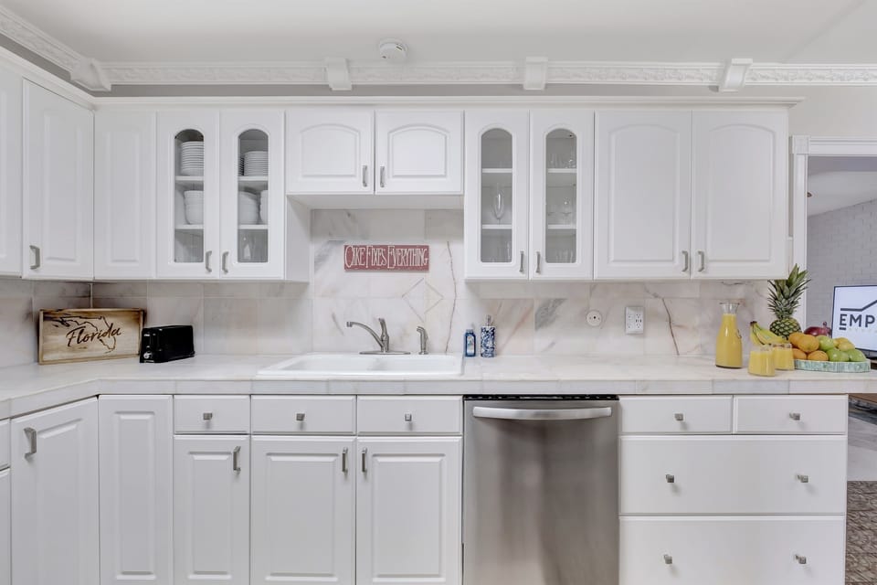 It's not just a place to cook; it's a space where creativity and comfort coalesce, where memories are simmered and seasoned to perfection.