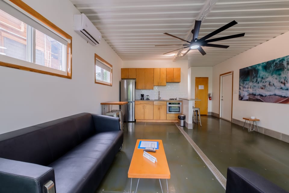 Living Room and Kitchen (1)