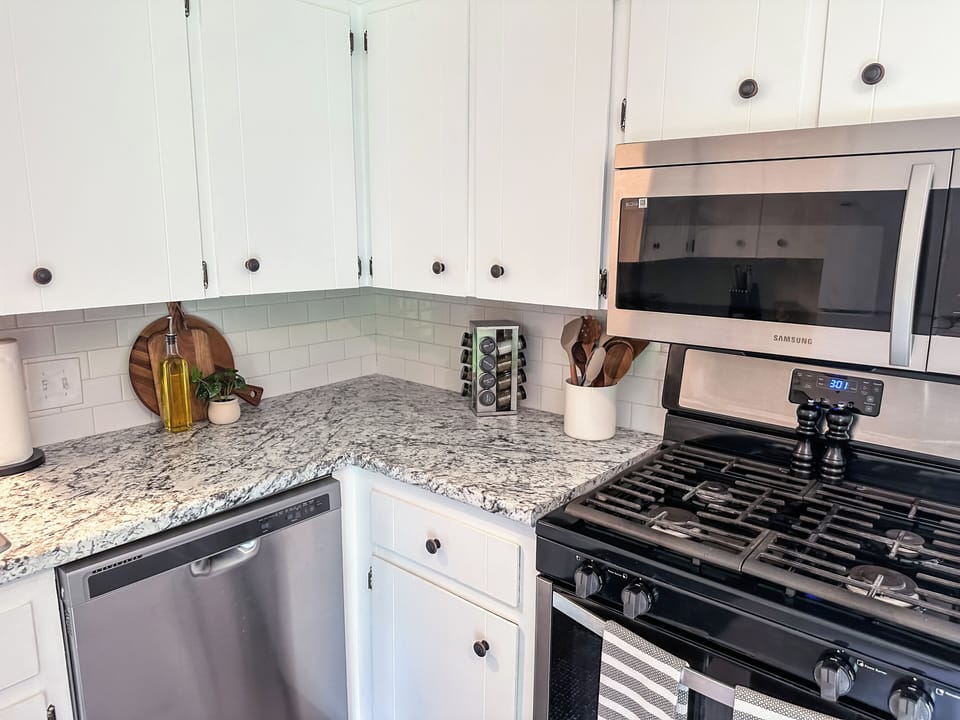 You will find all of the cooking necessities to prepare a fantastic meal!