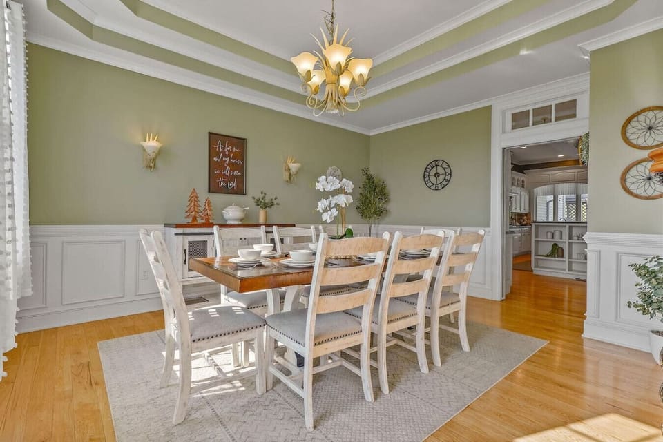 Dining Area off of Kitchen for Seating for 8 people.