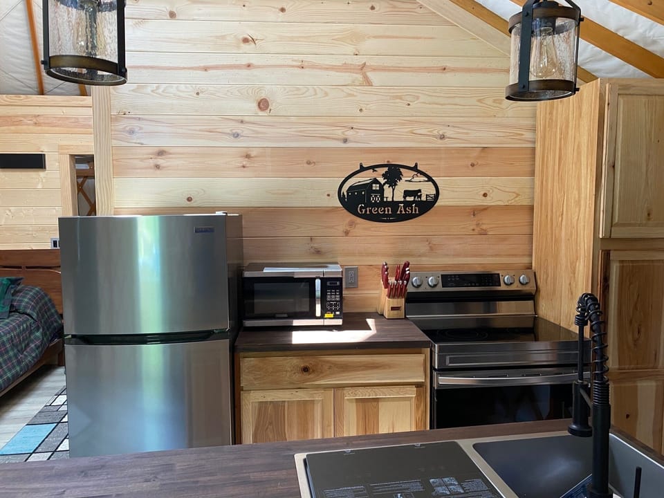 Full Kitchen