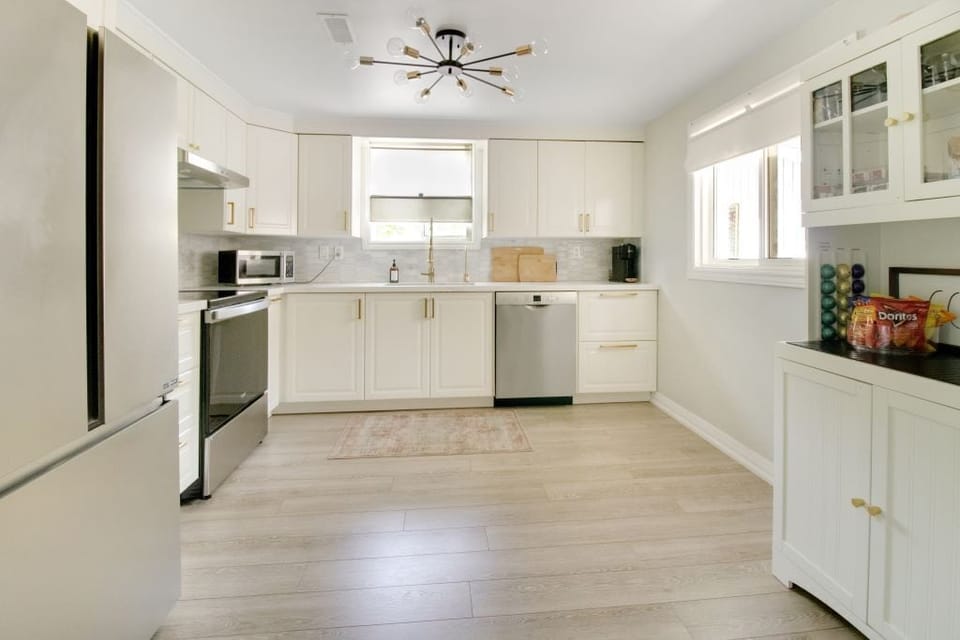 Kitchen - fully equipped