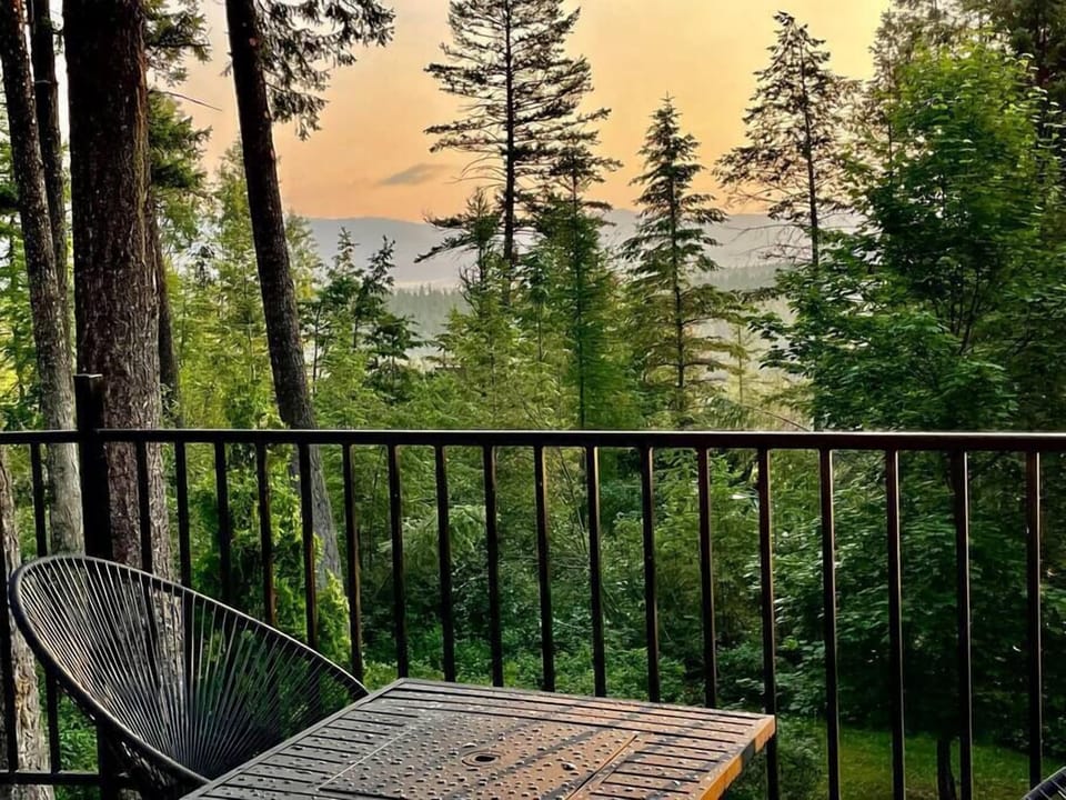 Morning mountain view of Glacier National Park. 
