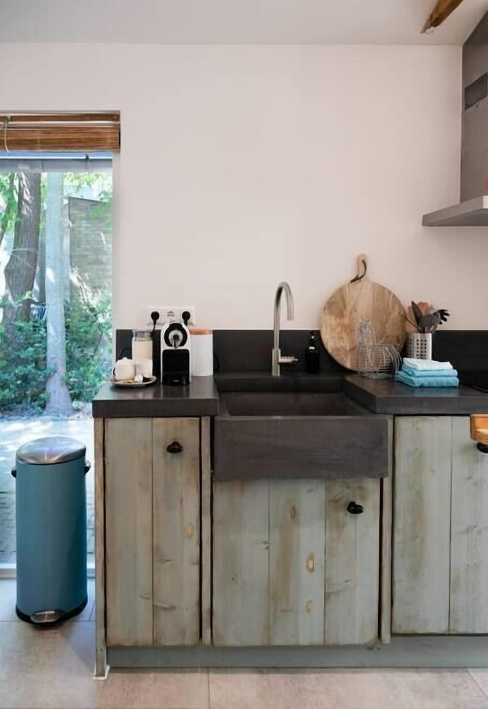 kitchen (2)