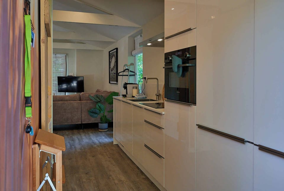 kitchen (1)