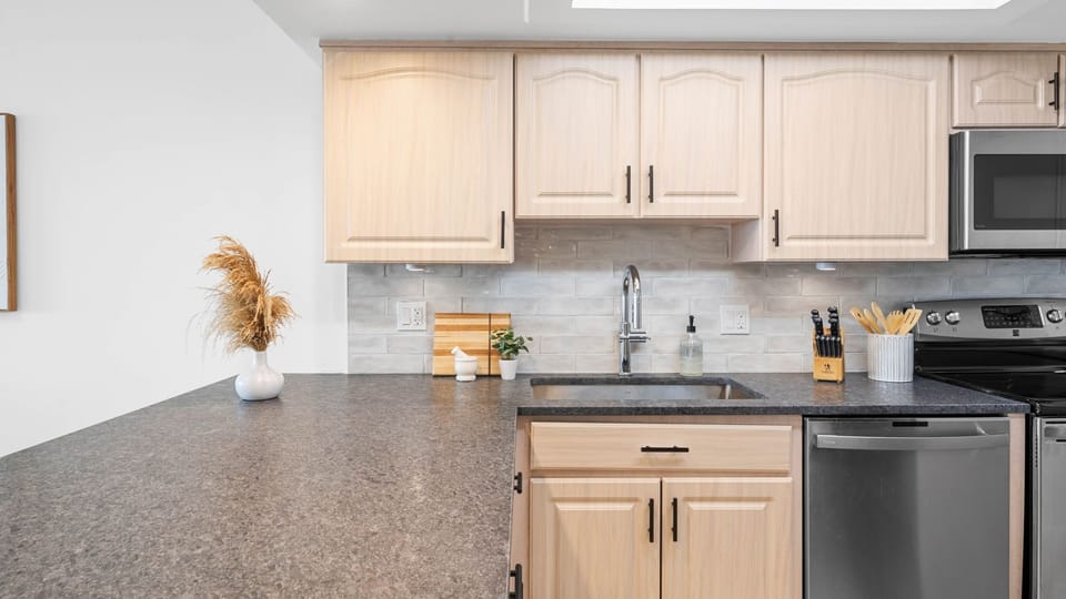 Stainless steel kitchen equipped to meet your every need!