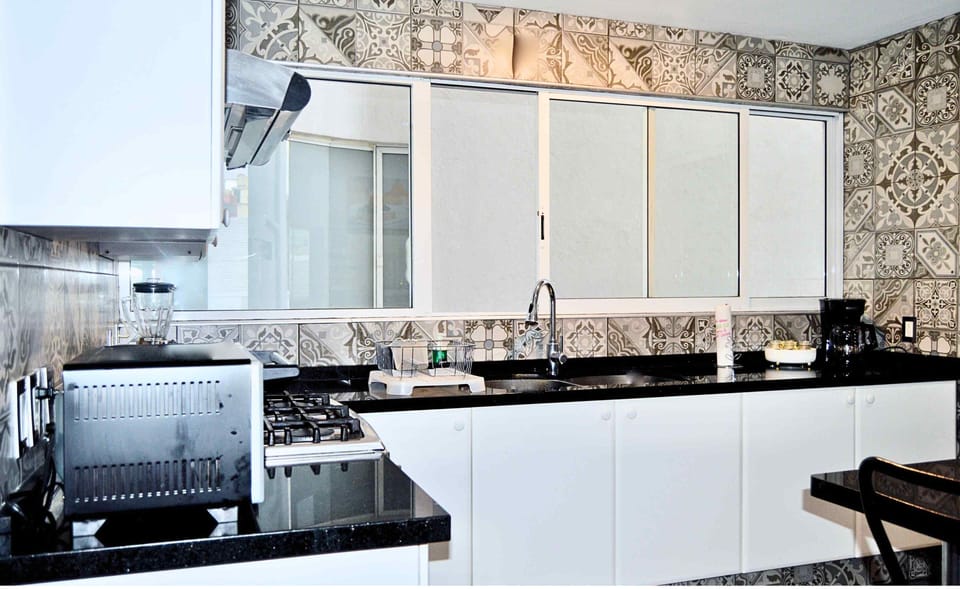 Complete kitchen