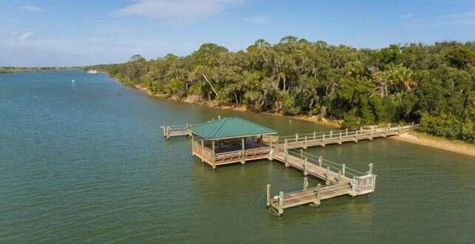 Resort Dock