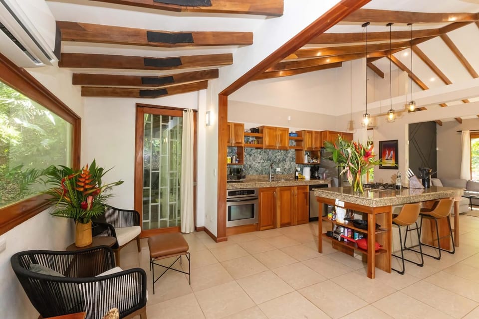Tropical  Casa Ventanas with private pool in MA (1682)