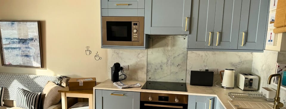 The Panoramic Sea View Apartment - Kitchen - Margate - Kent - seastay.co.uk