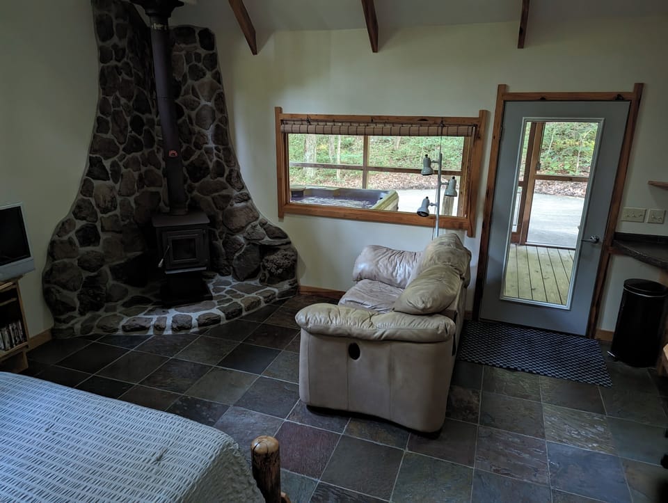 Dual leather reclining loveseat,