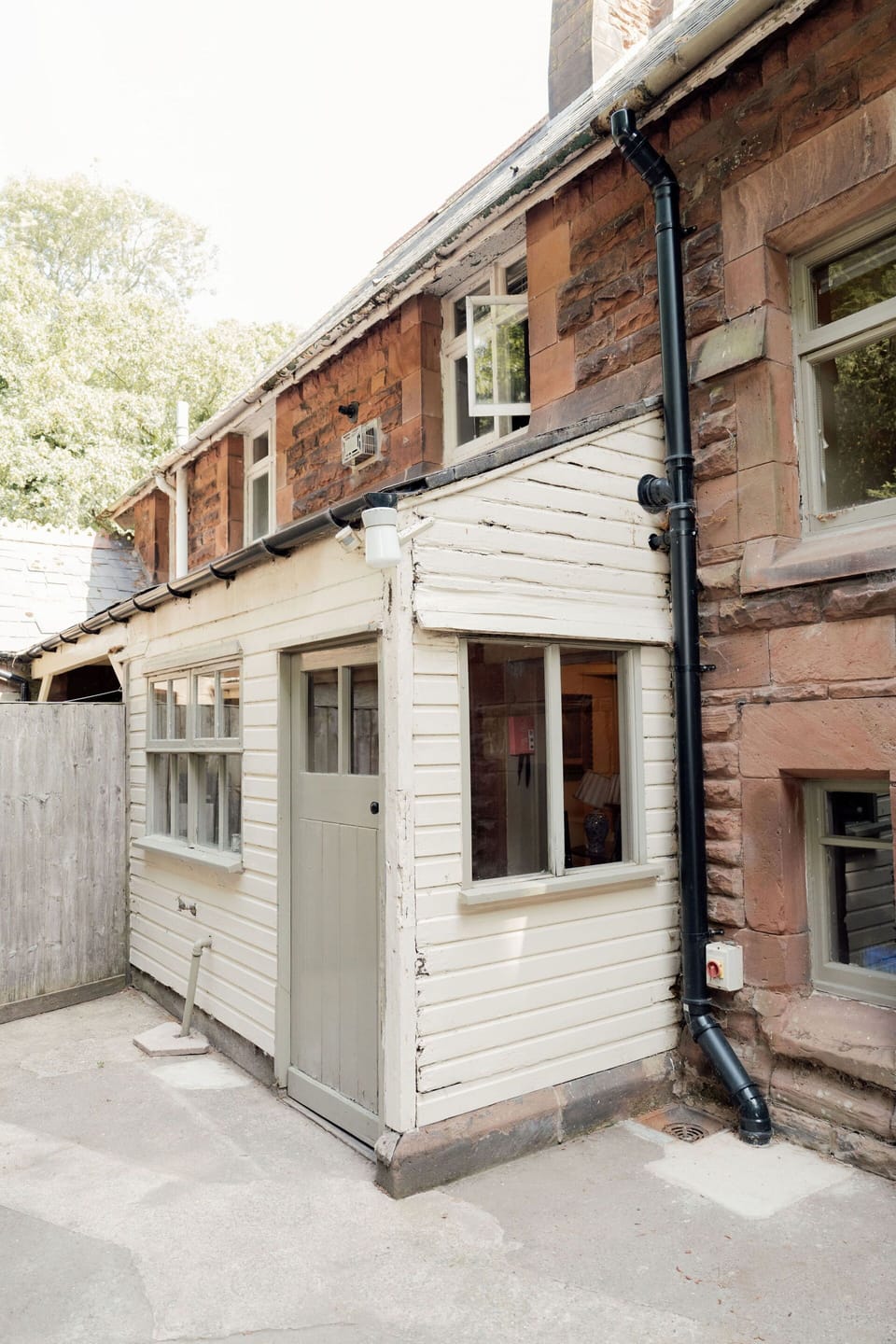 Manor Cottage 1 Exterior