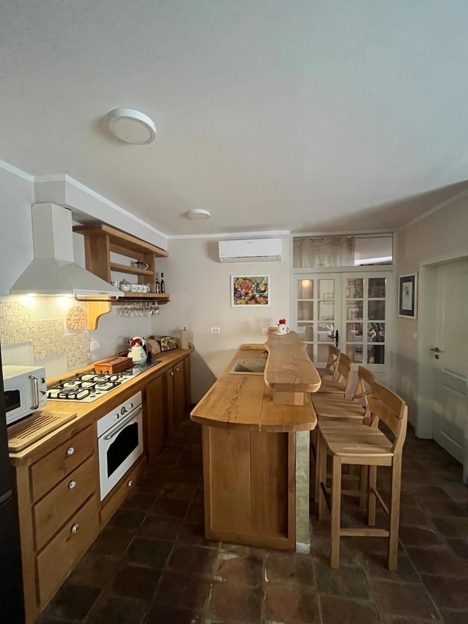 Private kitchen
