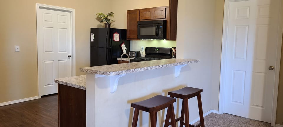 Kitchen bar
