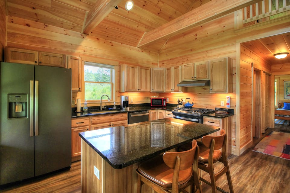 full kitchen