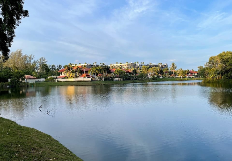 Best location in Laguna-modern apartment at Cassia (10445)