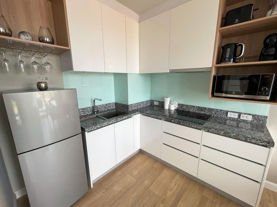 Mountain view apartment in the heart of BangTao (10498)