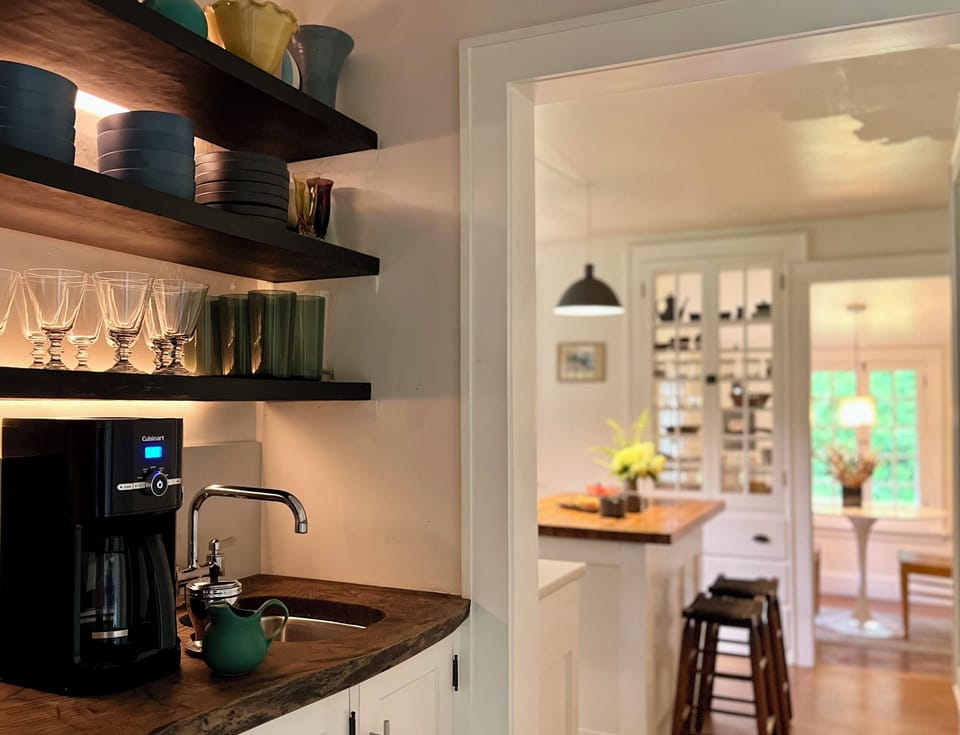 Coffee nook to kitchen view.