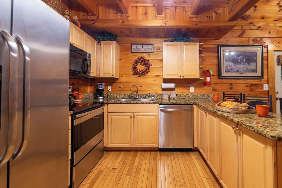 Full Kitchen