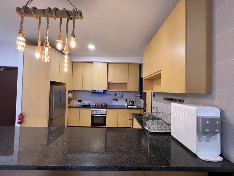 Kitchen and Bar