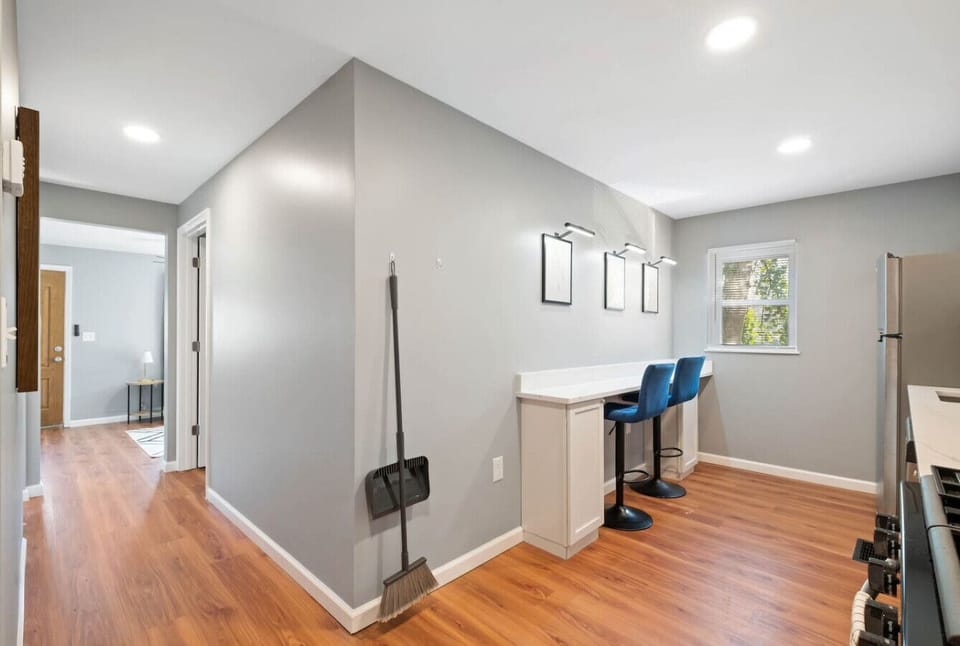 Kitchen: fully stocked with stainless pots & pans, knives, utensils, toaster, microwave, etc.