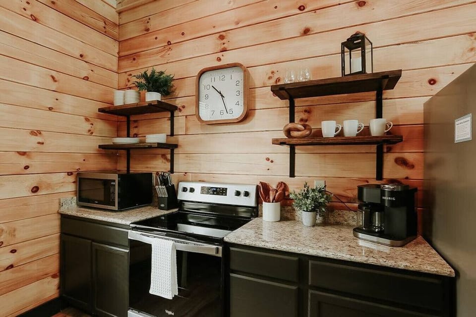 Cabin comes equipped with all the cooking essentials.
