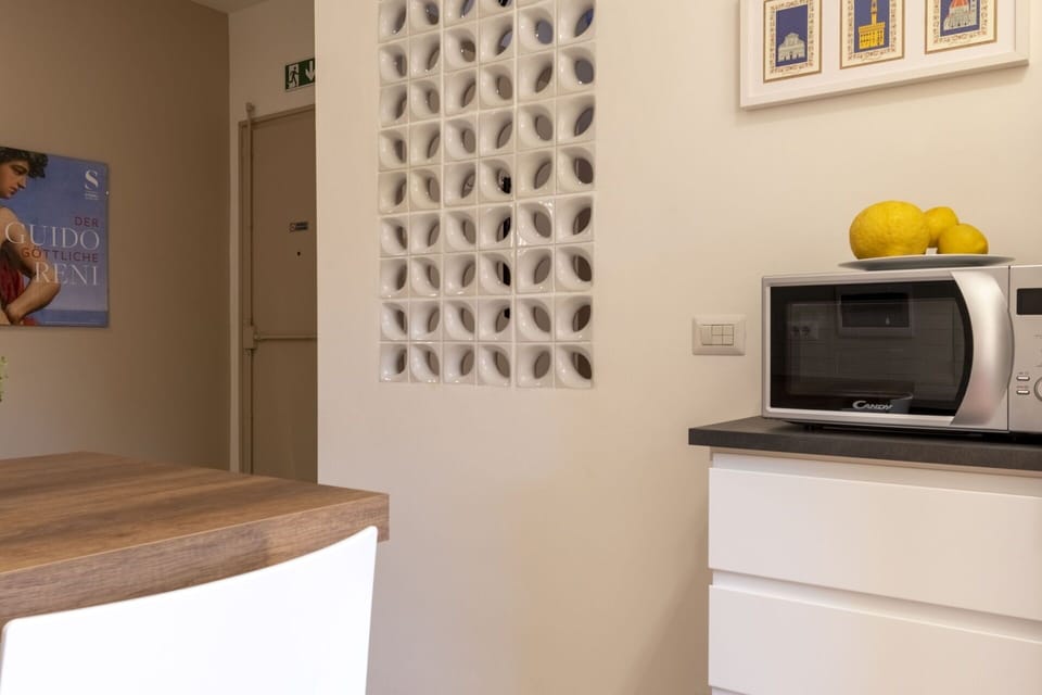 Property, Building, Cabinetry, Wood, Interior Design, Home Appliance, Floor, Wall, Flooring, Kitchen Appliance