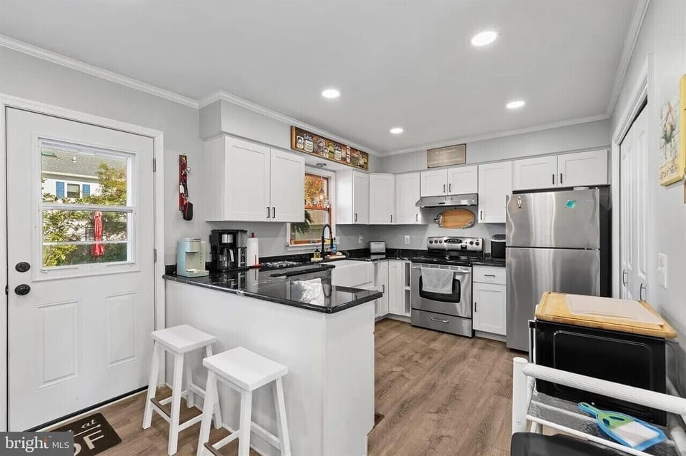 Fully stocked kitchen