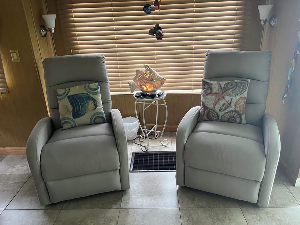 TV/Kitchen Area