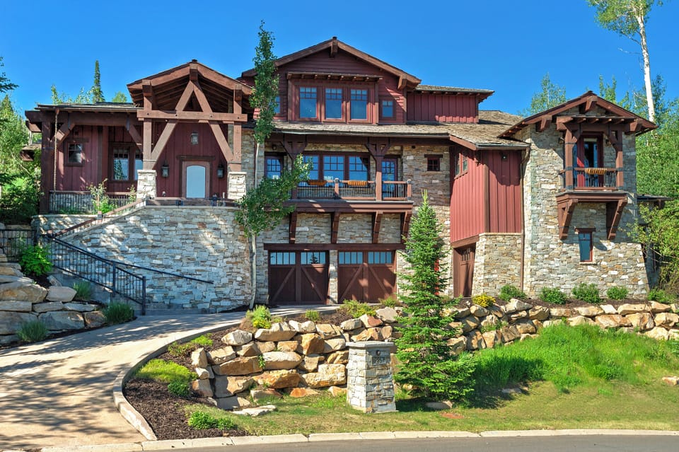 Welcome to Solstice at Empire Pass