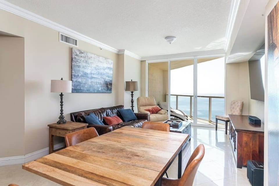 Dining room with seating for four.