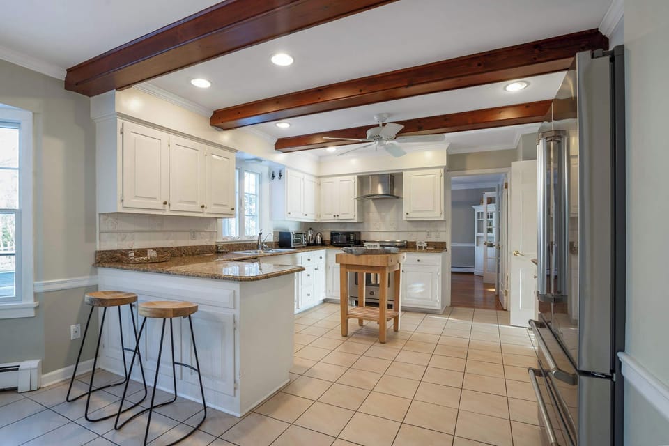 Stylish and functional kitchen