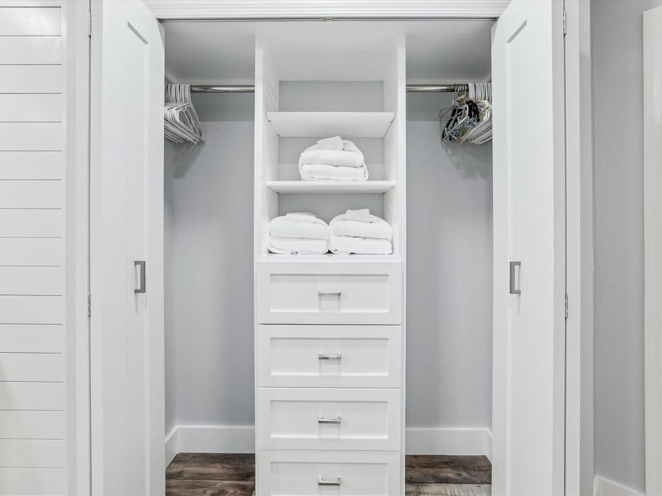 Guest Closet at 185 Mooring Buoy