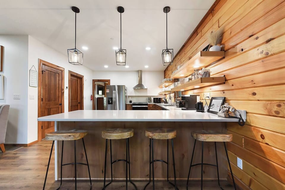 You’ll have plenty of cooking spaces on your large countertops 
