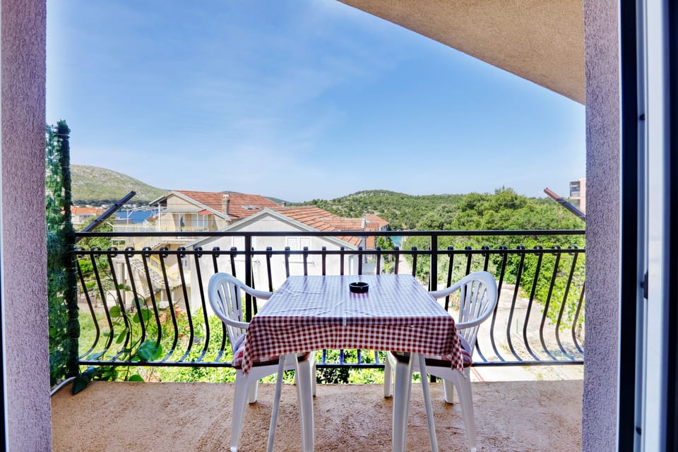 Balcony 1