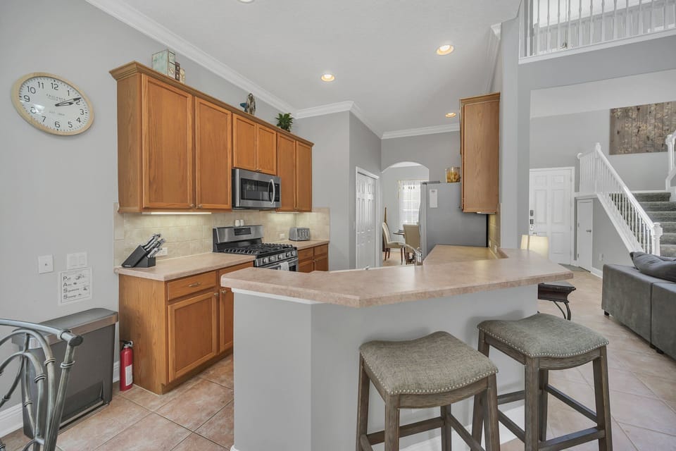 Fully Stocked Kitchen