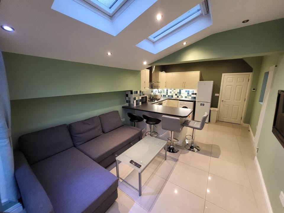 Living Room / Lounge