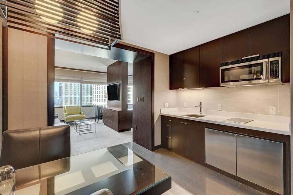 Suite Kitchenette