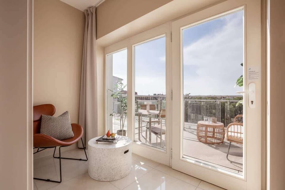 Access to the terrace from the apartment