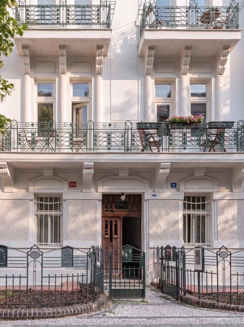 Entrance to the building where is your apartment located