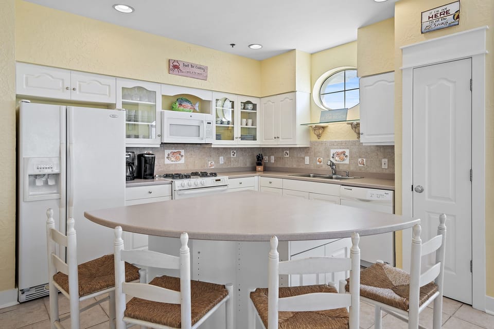 Santa Rosa Villas A401 - Dune Allen - Kitchen Area