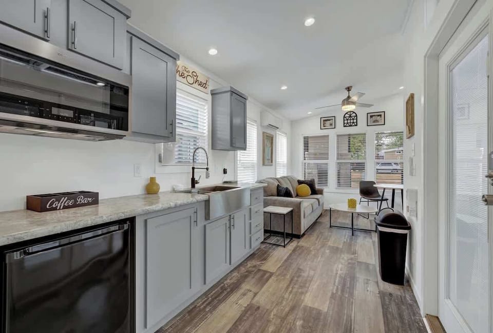 Comfortable sitting area and convenient kitchenette
