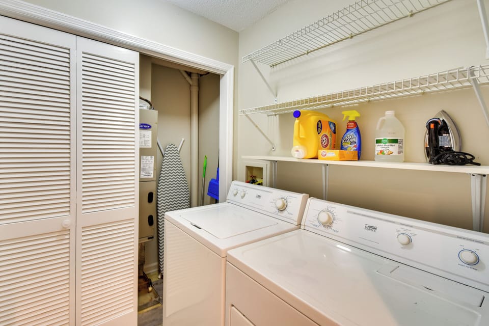 Washer + Dryer
