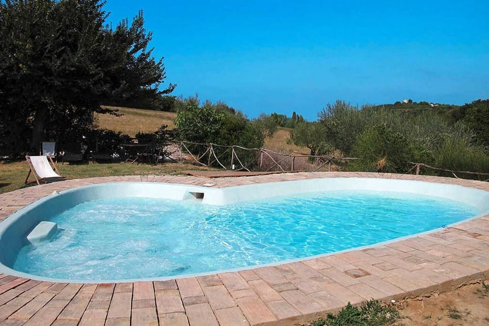Holiday Home Swimming Pool