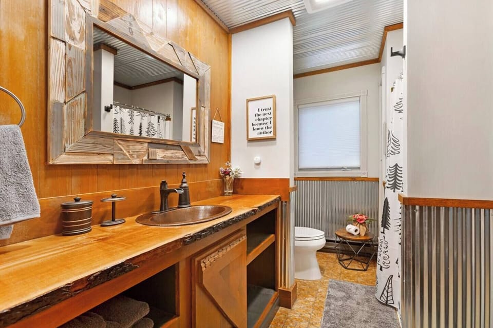 Main Floor Bathroom | Walk-in Shower