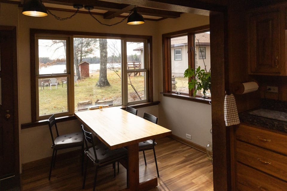 Dining area, breakfast nook with great lake views.