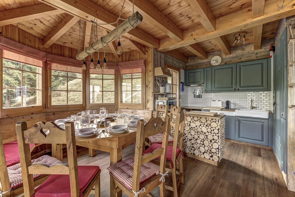 Living-dining room