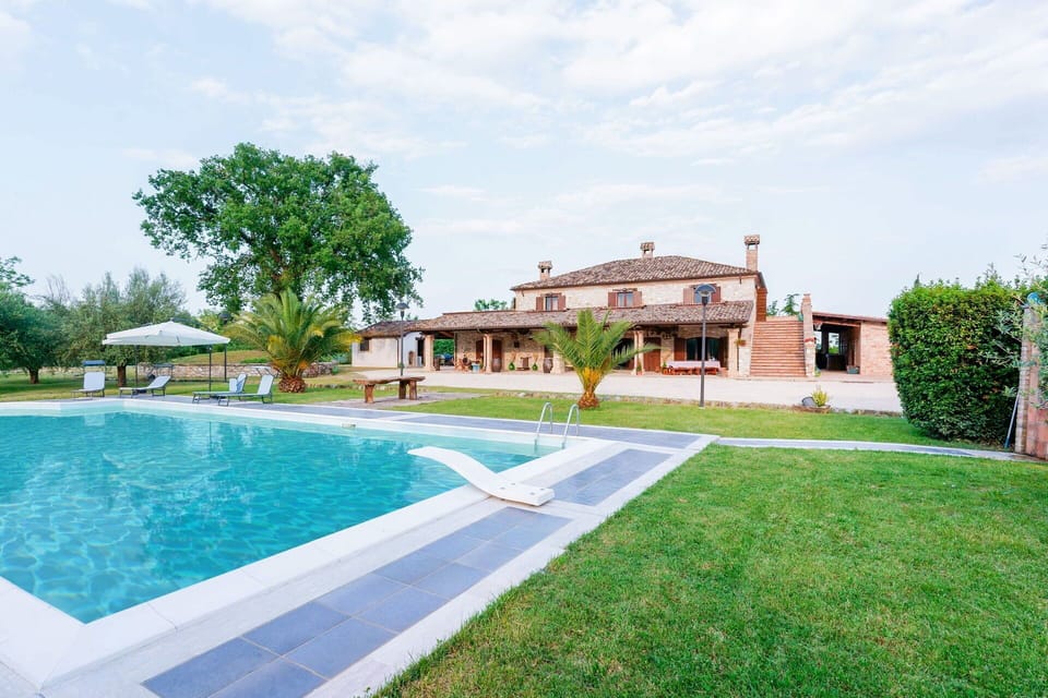 Building Exterior, Garden, Outdoor, Pool