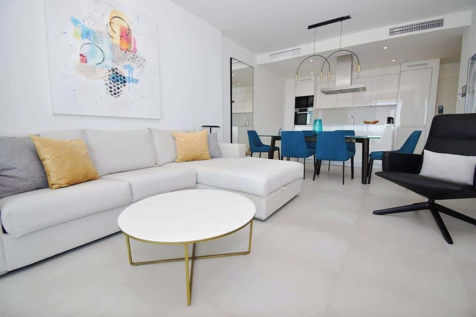 Lounge property management