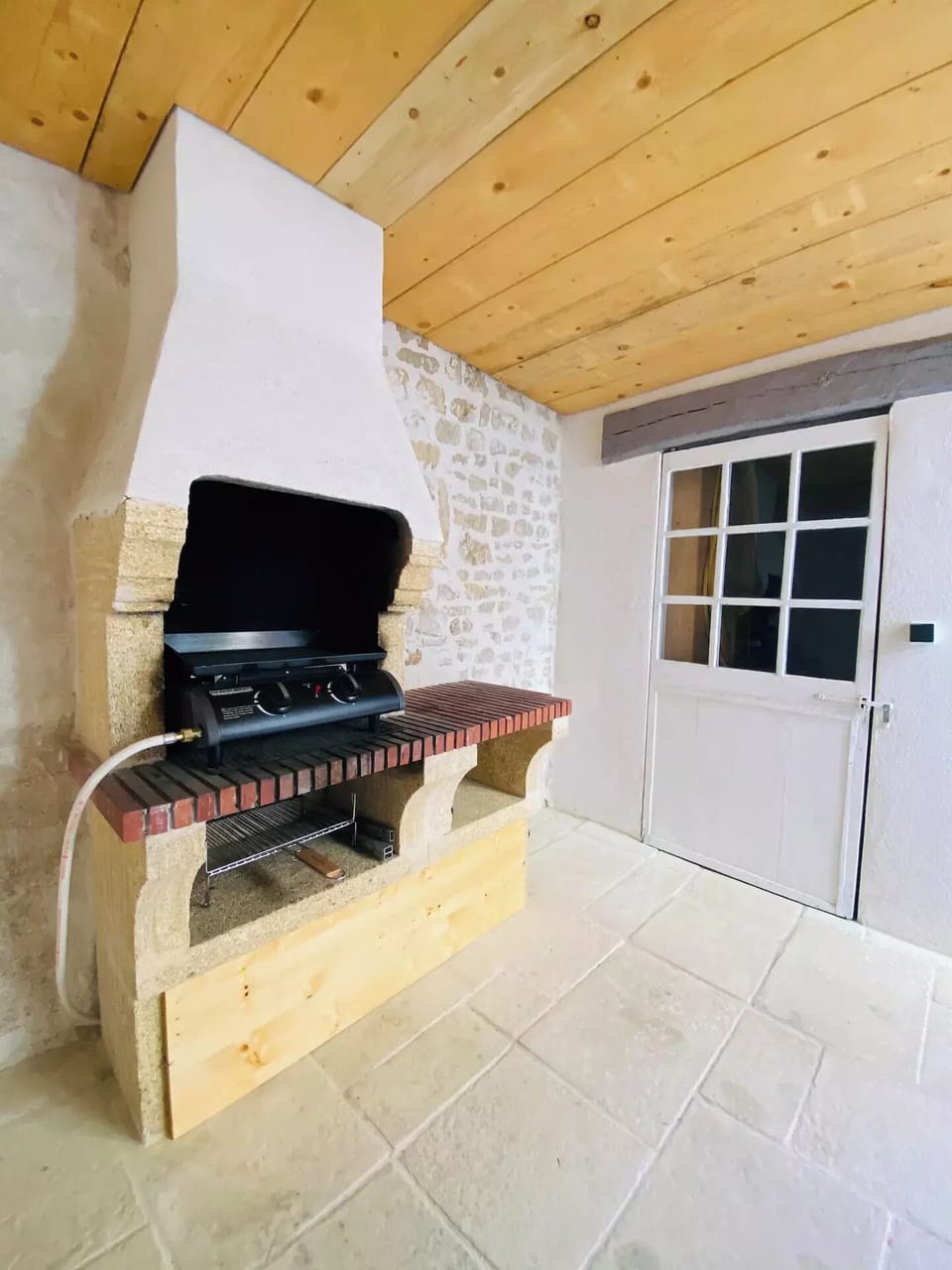 Maison DE Charme Coeur DE Village House in La Flotte